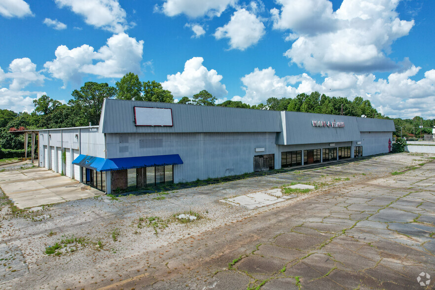 8557 Tara Blvd, Jonesboro, GA for sale - Building Photo - Image 1 of 1