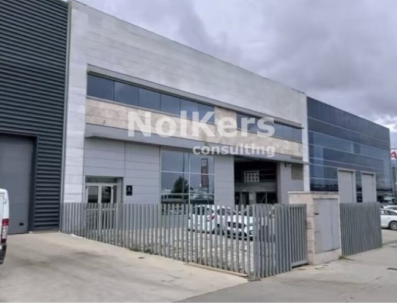 Industrial in Salt, Gerona to rent Building Photo- Image 1 of 4
