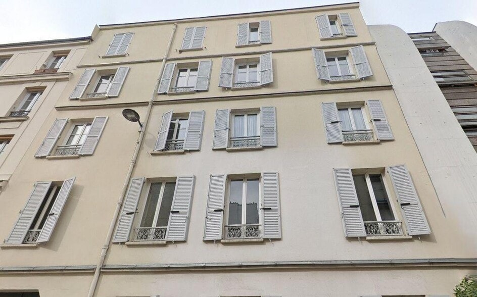 Office in Paris for sale - Building Photo - Image 1 of 6