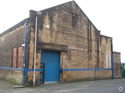 6 Disraeli St, Burnley for sale Primary Photo- Image 1 of 1