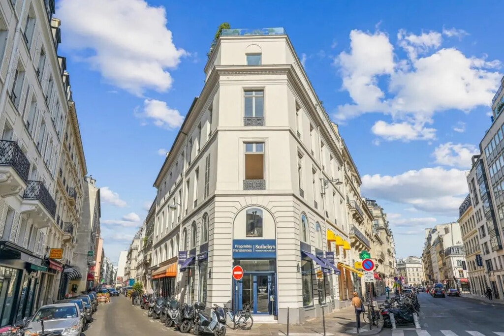 Vente Bureaux 225 m² - Photo 1