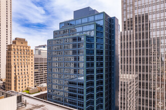 10 S LaSalle St, Chicago, IL - aerial  map view