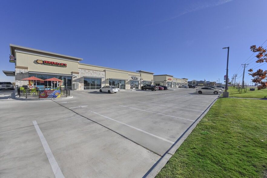 4300 Clear Creek Rd, Killeen, TX for rent - Building Photo - Image 2 of 5