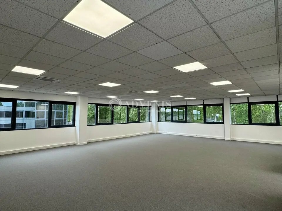 Location Local d'activités 173 m² à 443 m² - Photo 1