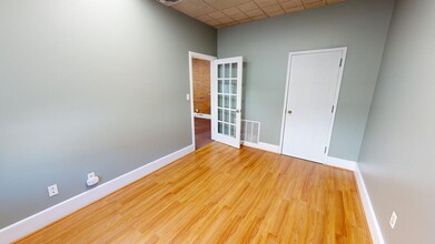 494-500 Howe Ave, Shelton, CT for rent Interior Photo- Image 1 of 4