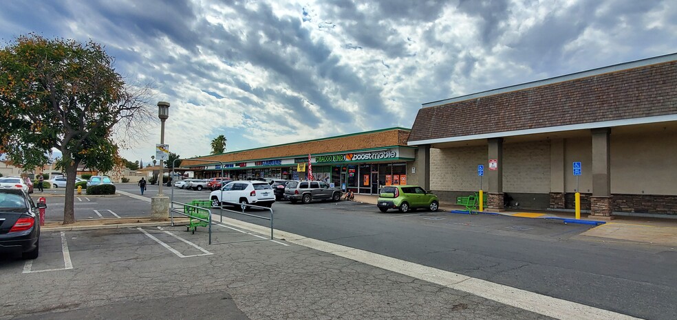 209-253 E Stetson Ave, Hemet, CA for sale - Primary Photo - Image 1 of 1