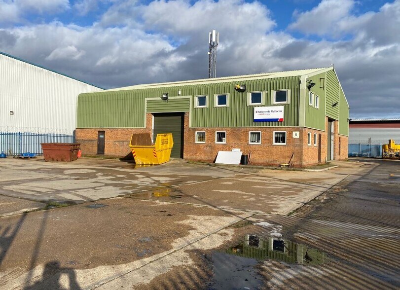 Newark Rd, Peterborough for sale - Building Photo - Image 1 of 1