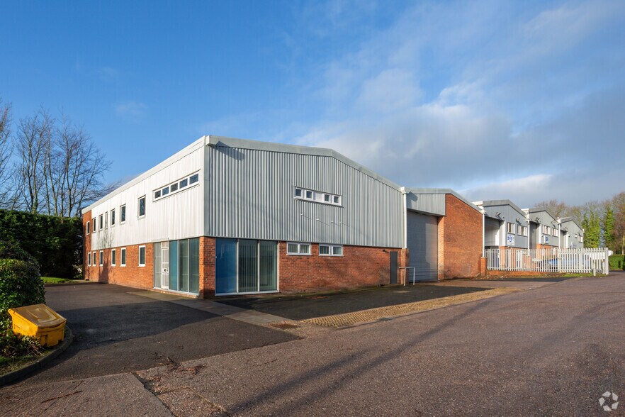 Kingsbury Rd, Sutton Coldfield B76 9EE UK