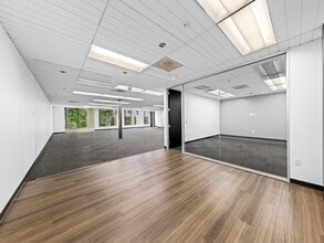 46 Discovery, Irvine, CA to rent Interior Photo- Image 2 of 15