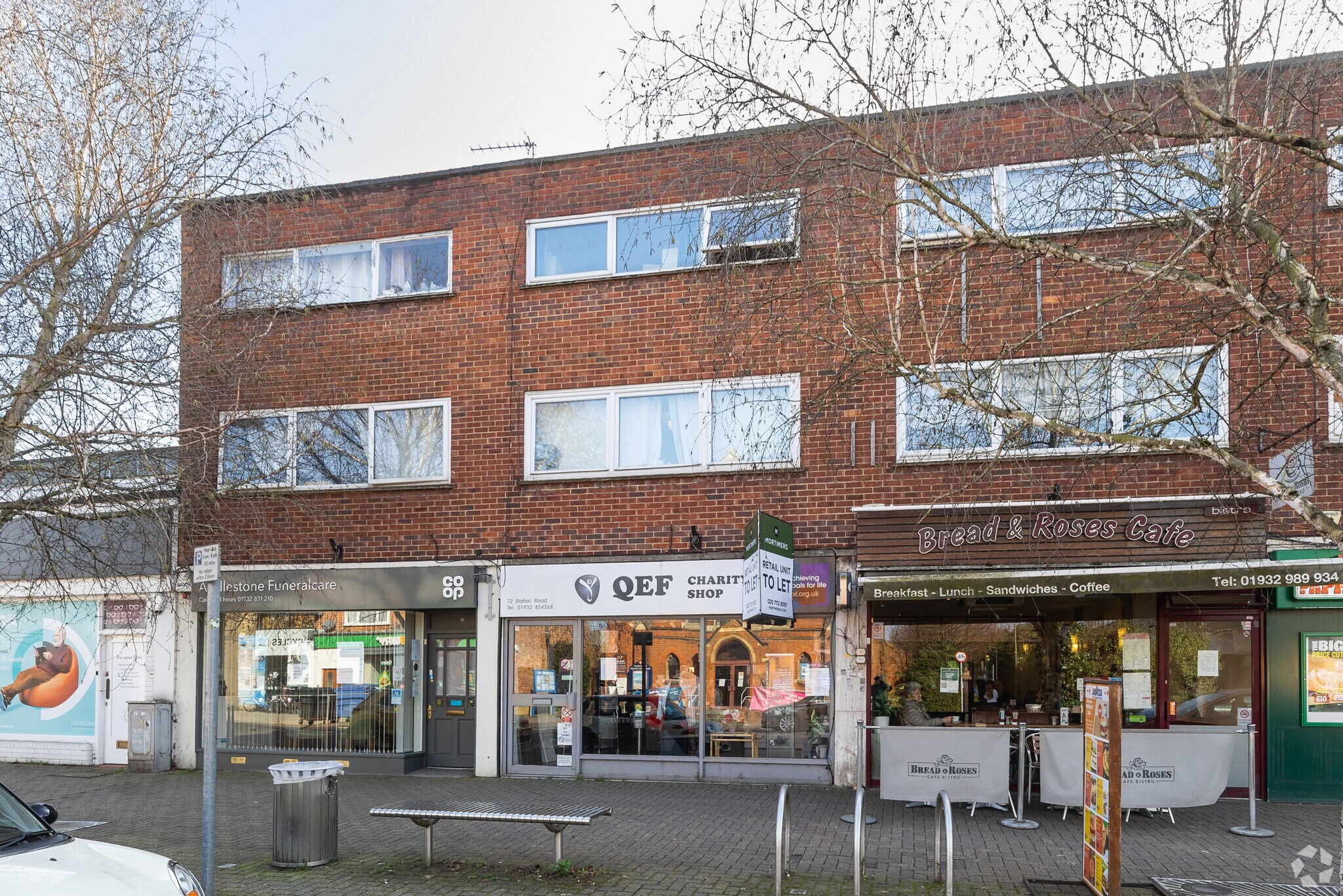 72 Station Rd, Addlestone to rent Primary Photo- Image 1 of 3