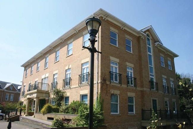 More details for 4 County Pl, Chelmsford - Office to Rent