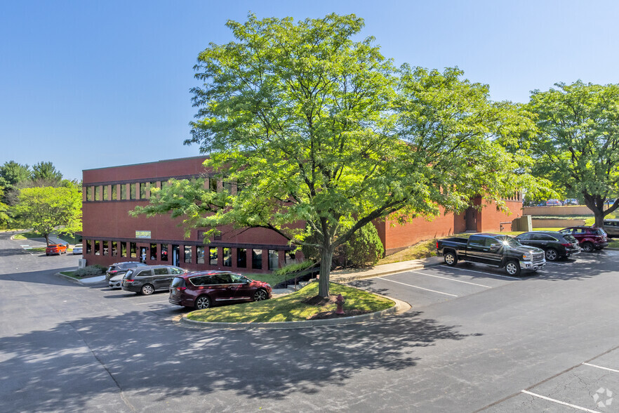 12210 Plum Orchard Dr, Silver Spring, MD for rent - Building Photo - Image 3 of 9