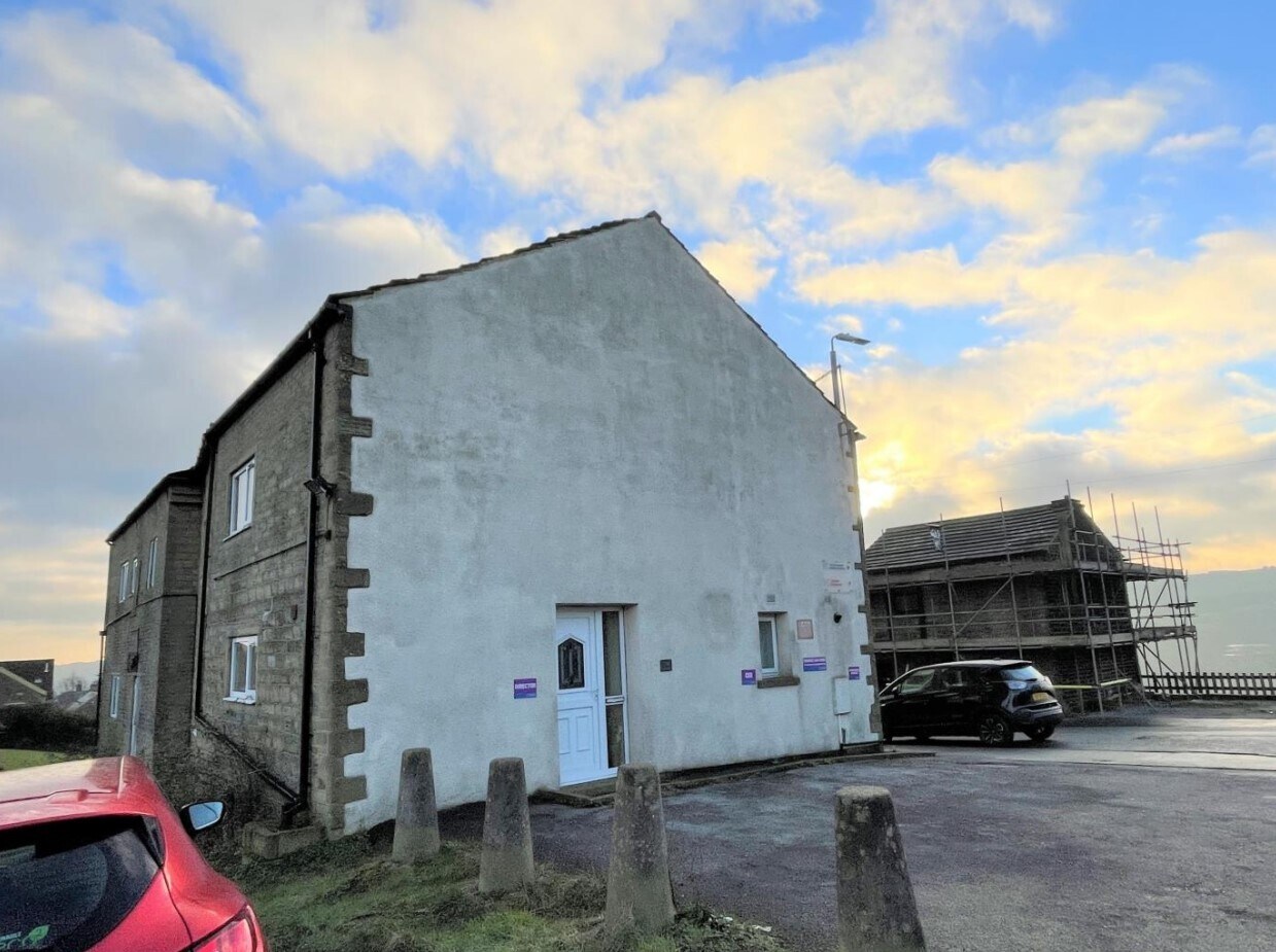 210 Rochdale Rd, Greetland for sale Building Photo- Image 1 of 1