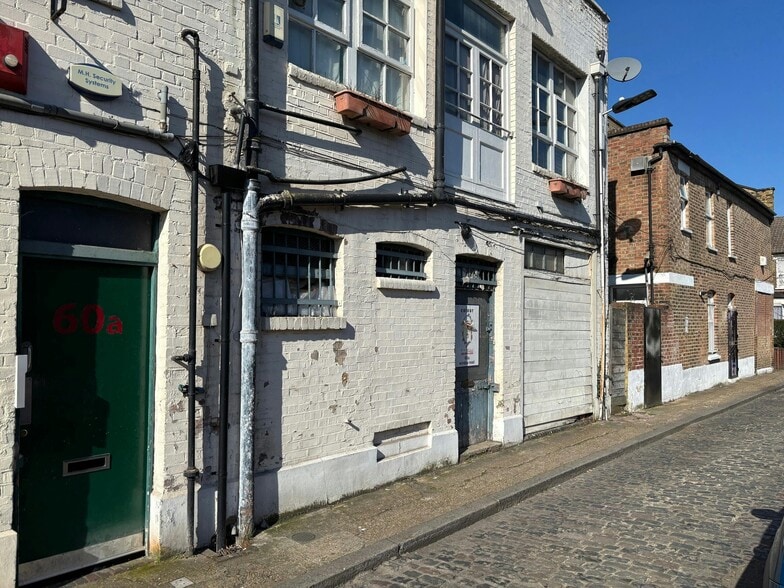 60A Windus Rd, London to rent - Building Photo - Image 1 of 9