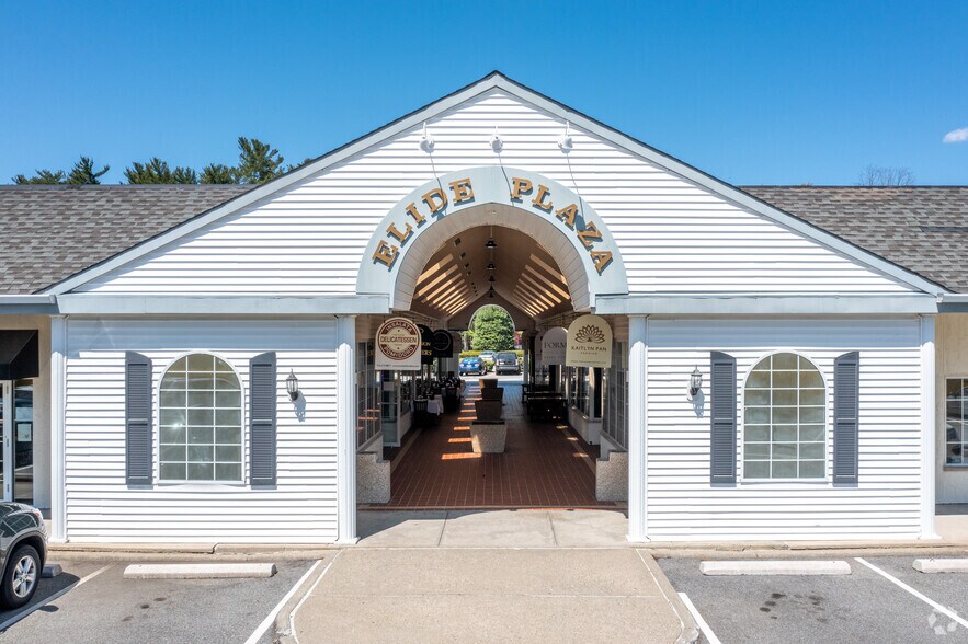 111 Bedford Rd, Armonk, NY 10504 UK