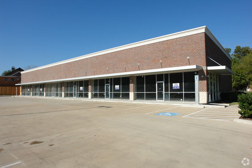 2525 Southmore Blvd, Houston, TX for rent - Building Photo - Image 2 of 4