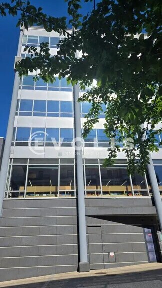 More details for 31-39 Rue Du Gouverneur Général Eboué, Issy-les-Moulineaux - Office to Rent