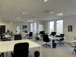Office in Chessy to rent Interior Photo- Image 2 of 4