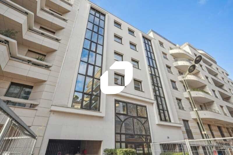 25 Rue Greffülhe, Levallois-Perret to rent - Building Photo - Image 1 of 10