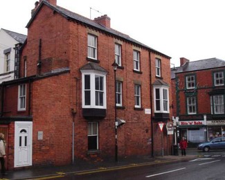 More details for 22 Castle St, Llangollen - Retail for Rent