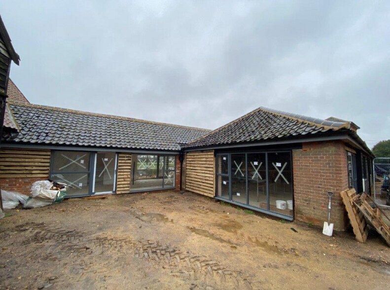 12 Main Rd, Woolverstone for sale - Primary Photo - Image 1 of 1