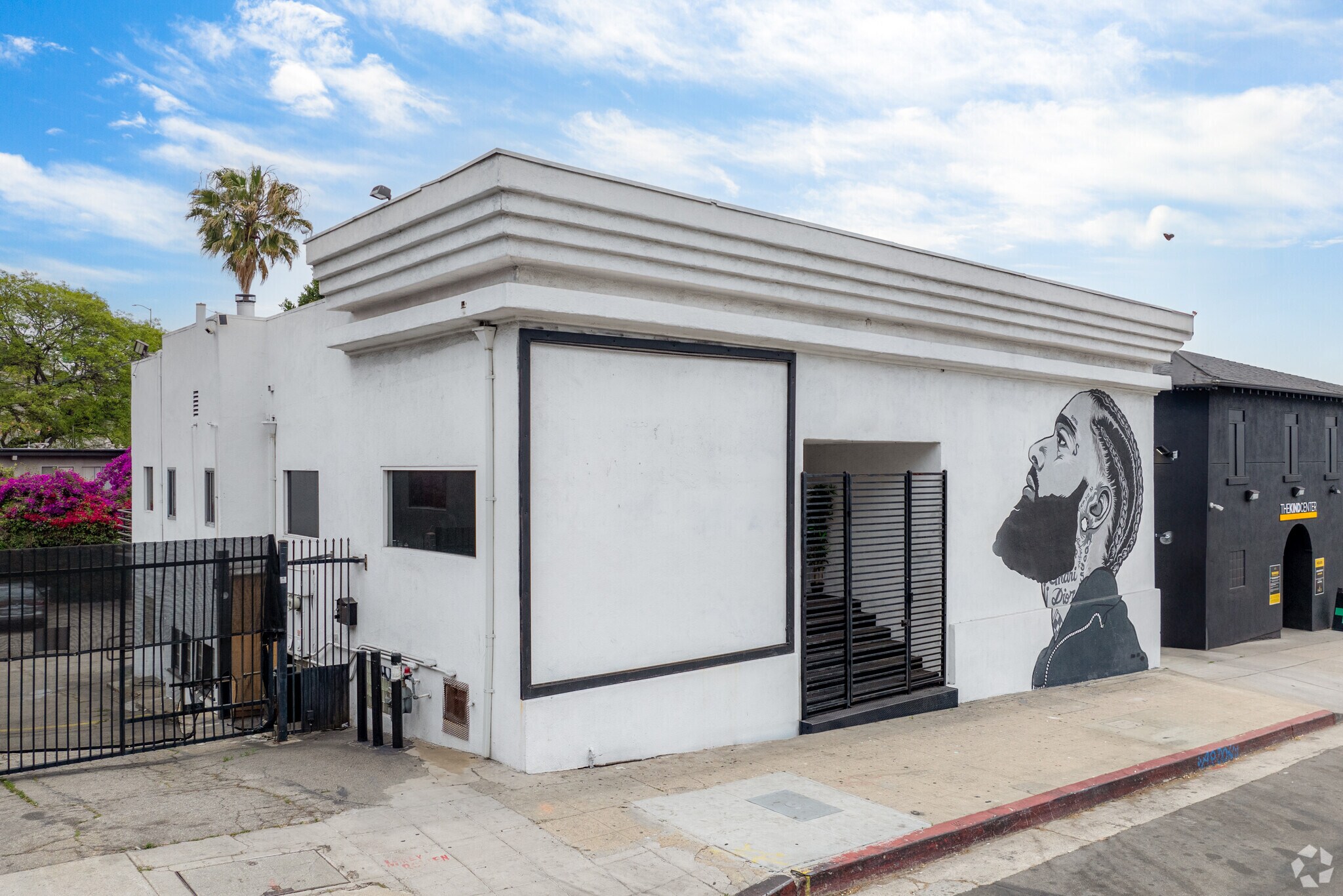 1952 N Cahuenga Blvd, Los Angeles, CA for sale Primary Photo- Image 1 of 1