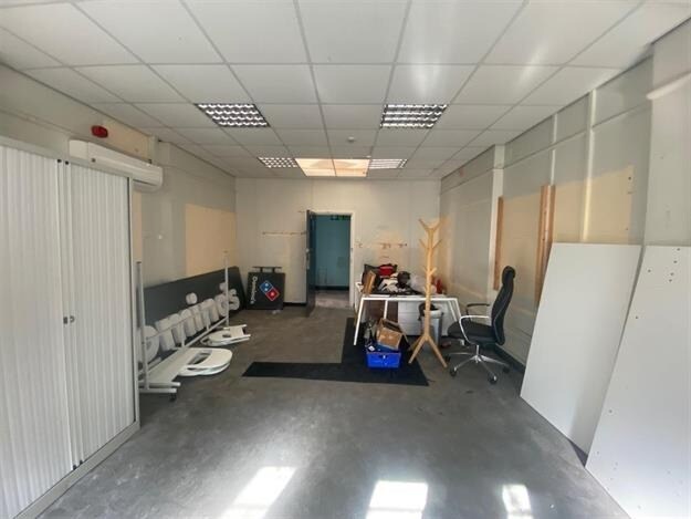 840 Kingstanding Rd, Birmingham for sale Interior Photo- Image 1 of 1