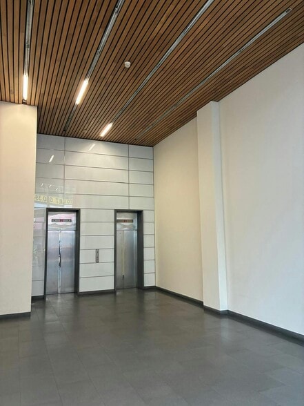 2-10 Wimbledon Hill Rd, London to rent - Building Photo - Image 3 of 9