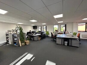 Woodlands Ln, Bradley Stoke to rent Interior Photo- Image 1 of 1