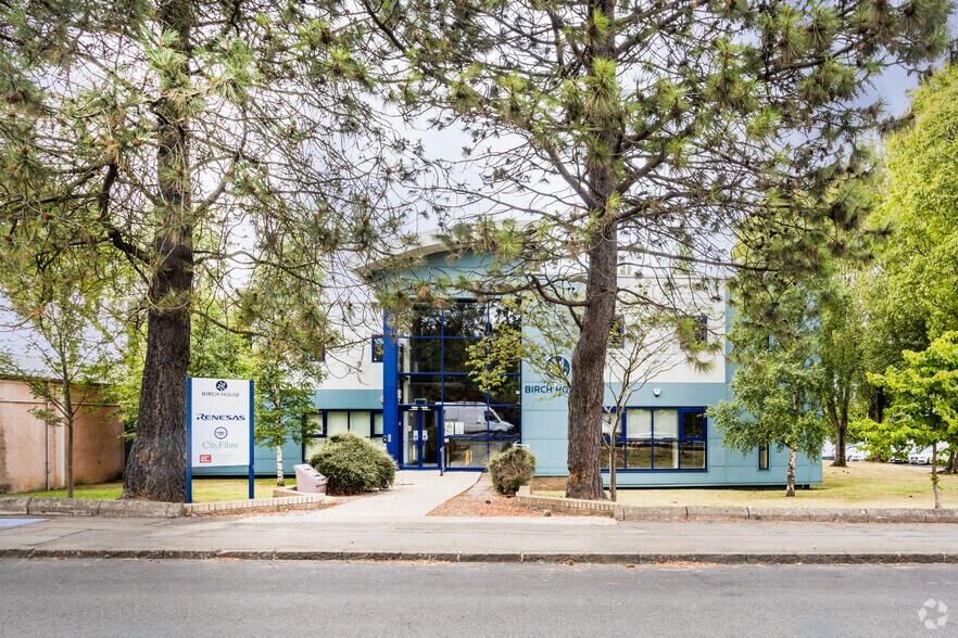 10 Bankhead Cswy S, Edinburgh to rent - Building Photo - Image 2 of 10