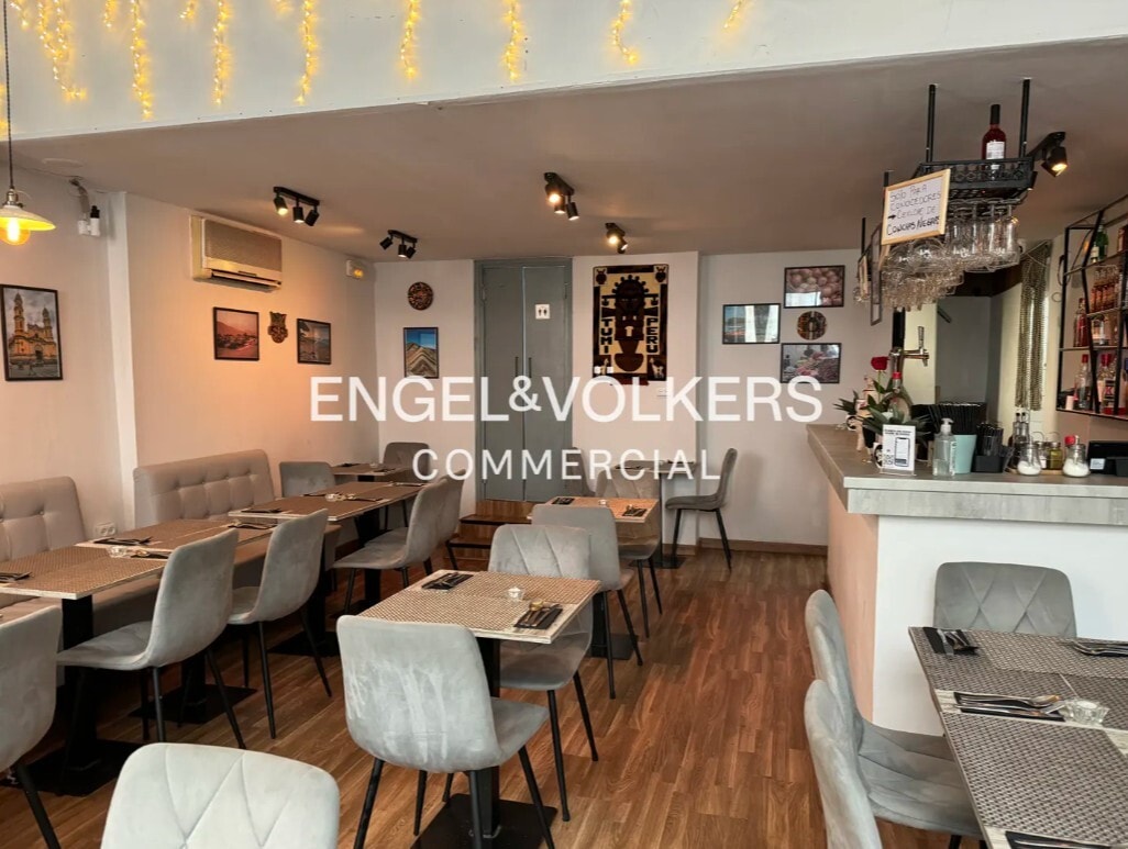 Retail in Barcelona, Barcelona to rent Interior Photo- Image 1 of 5