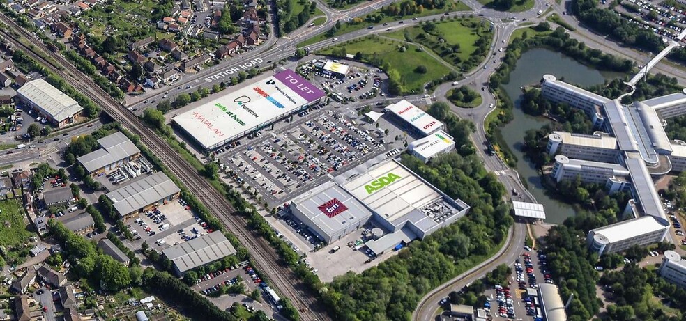 Station Rd, Filton to rent - Primary Photo - Image 1 of 2