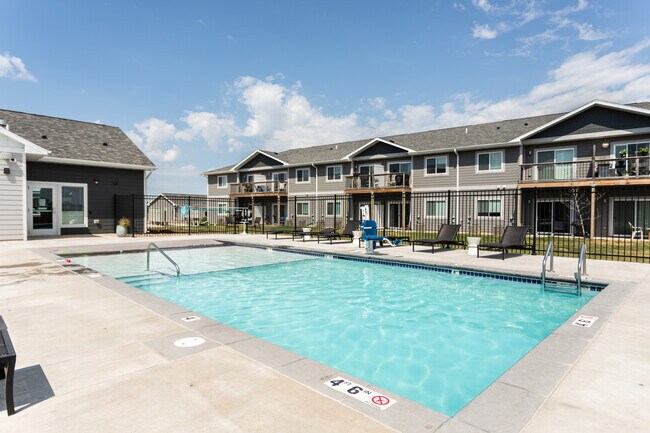 1223 Tom Sawyer Trl, Harrisburg, SD for sale Building Photo- Image 1 of 1