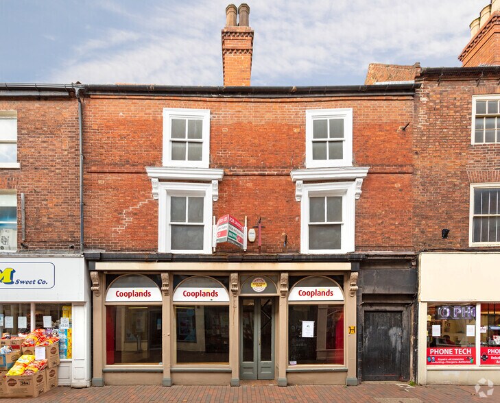 4 Carolgate, Retford, DN22 6BU UK