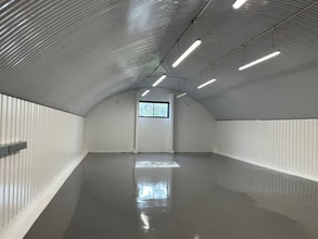 Burdett Rd, London to rent Interior Photo- Image 2 of 3