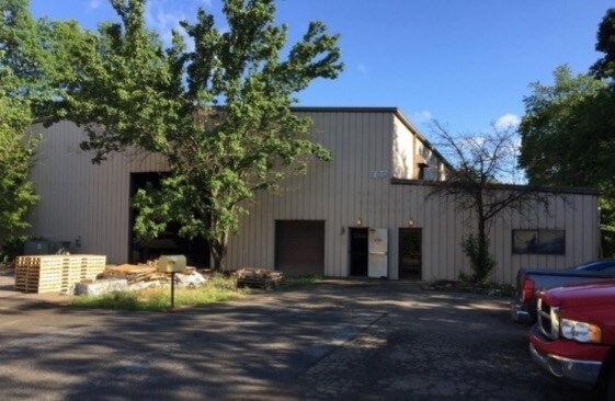 200 Williams Dr, Zelienople, PA for sale Primary Photo- Image 1 of 1