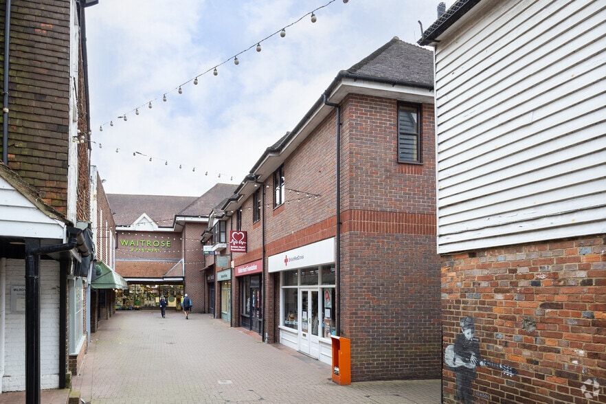 6-8 Sayers Ln, Tenterden for sale - Building Photo - Image 3 of 3