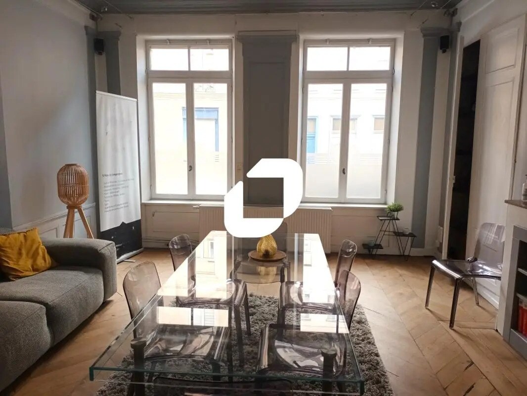 Office in Lille for sale Building Photo- Image 1 of 10