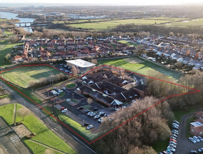 The Oval, Bedlington for sale Primary Photo- Image 1 of 1