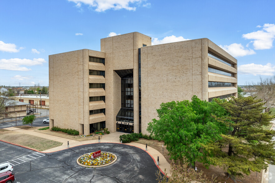 1300 S Meridian Ave, Oklahoma City, OK for sale - Primary Photo - Image 1 of 5