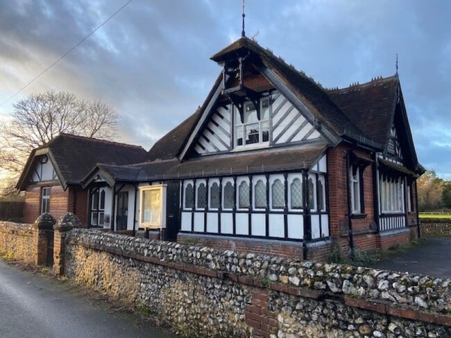More details for Pixham Lane, Dorking - Office to Rent
