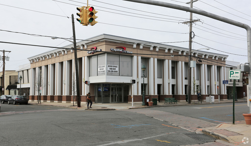 466 Central Ave, Cedarhurst, NY for sale - Primary Photo - Image 1 of 1