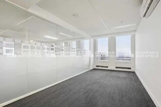 1 Place De La Pyramide, Puteaux for sale Interior Photo- Image 1 of 13
