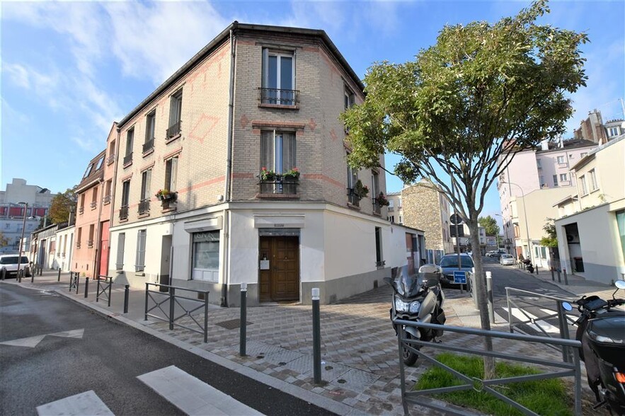 Retail in Saint-Ouen-sur-Seine to rent - Building Photo - Image 1 of 9