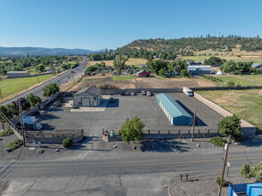 21 Ball Rd, Eagle Point, OR for sale Building Photo- Image 1 of 28