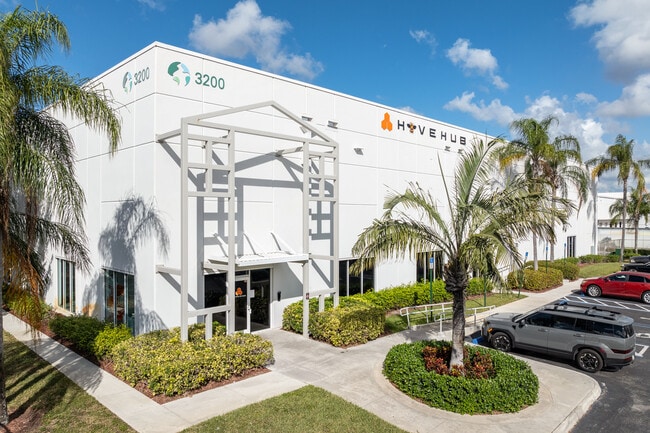 More details for 3200 NW 112th Ave, Miami, FL - Light Industrial, Industrial to Rent