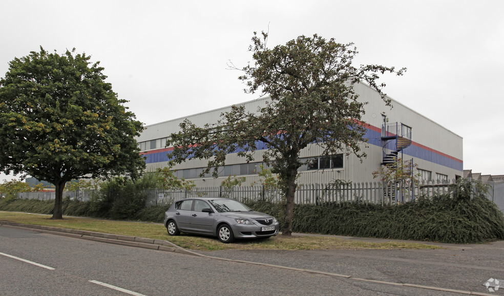 Lichfield Rd, Brownhills for rent - Building Photo - Image 2 of 6