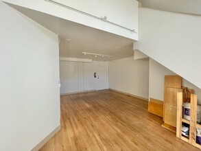 1811-1817 Powell St, San Francisco, CA for rent Interior Photo- Image 2 of 16