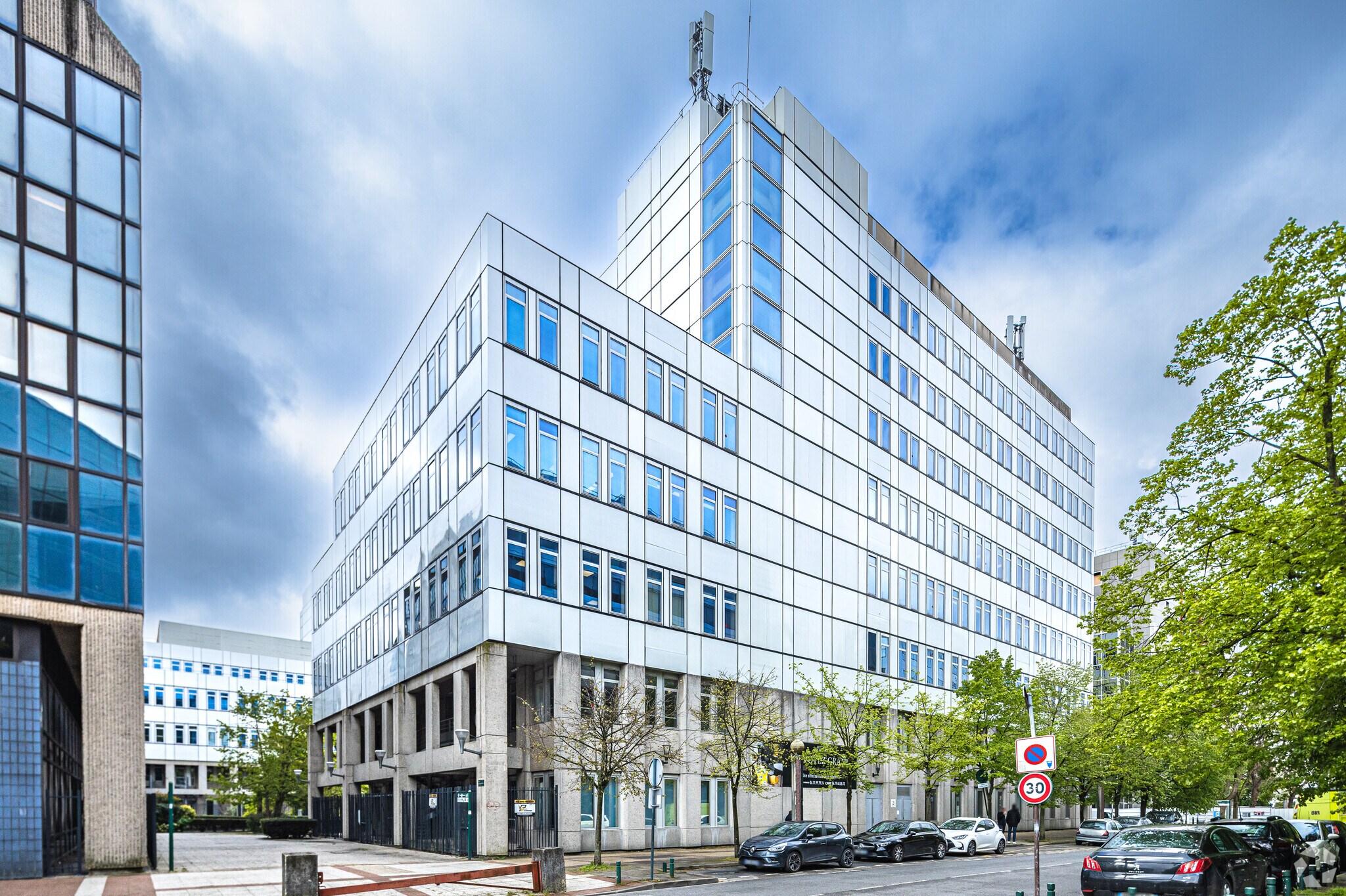 1 Place Jean Baptiste Clement, Noisy-le-Grand to rent Primary Photo- Image 1 of 4