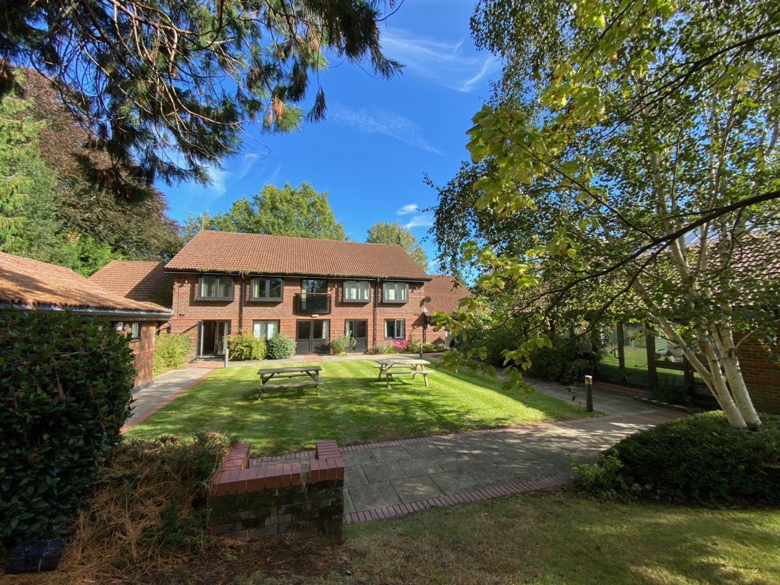 3 Bassett Av, Southampton to rent Building Photo- Image 1 of 9